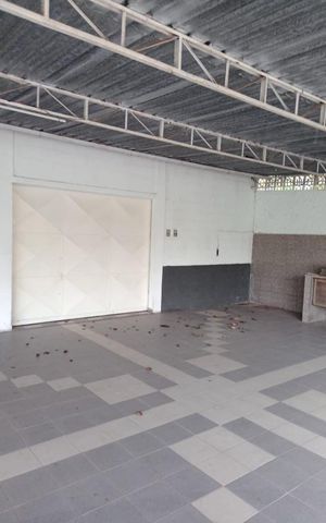 Casa para alugar com 2690m², 3 quartos e 1 vaga