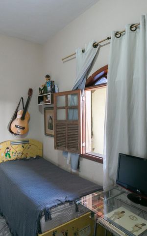 Casa à venda com 180m², 3 quartos e 1 vaga