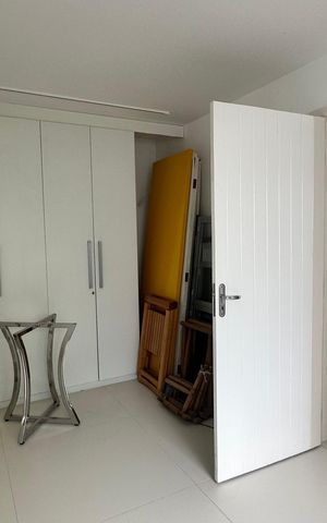 Casa à venda com 614m², 7 quartos e 8 vagas Casa à venda com 614m², 7 quartos e 8 vagasEdícula