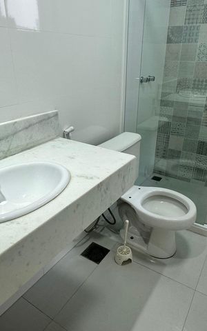 Casa à venda com 614m², 7 quartos e 8 vagas Casa à venda com 614m², 7 quartos e 8 vagasEdícula