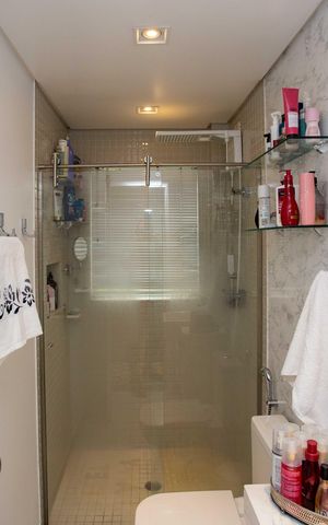 Apartamento à venda com 120m², 3 quartos e 1 vagaBanheiro da Suíte 1