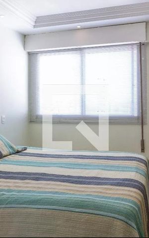Apartamento à venda com 160m², 3 quartos e 1 vaga Apartamento à venda com 160m², 3 quartos e 1 vagaQuarto