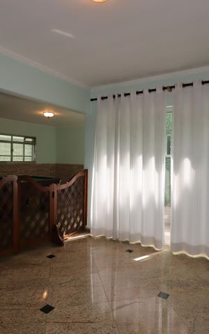Casa à venda com 400m², 3 quartos e 4 vagasSalão de Jogos