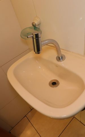Casa à venda com 400m², 3 quartos e 4 vagasLavabo - Pia