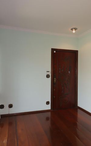 Casa à venda com 400m², 3 quartos e 4 vagasSala