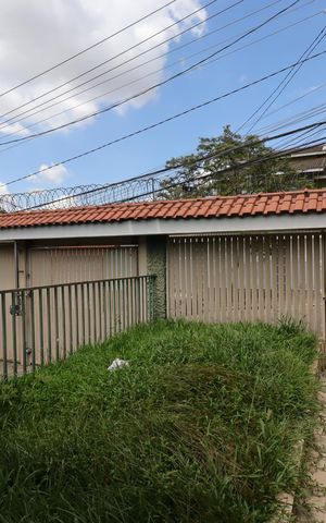 Casa à venda com 400m², 3 quartos e 4 vagasEntrada do Imóvel