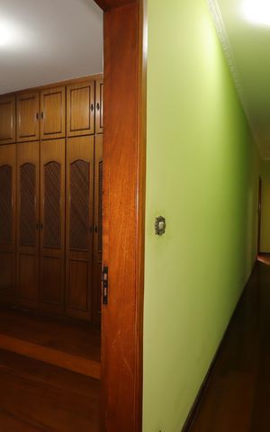 Casa à venda com 400m², 3 quartos e 4 vagasCorredor