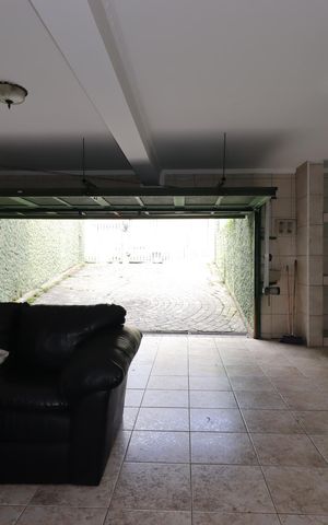 Casa à venda com 400m², 3 quartos e 4 vagasGaragem