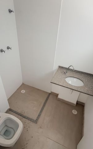 Apartamento à venda com 33m², 1 quarto e sem vaga Apartamento à venda com 33m², 1 quarto e sem vagaBanheiro