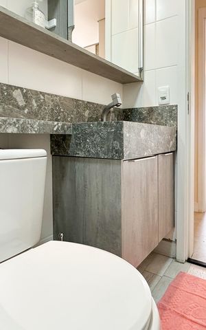 Apartamento à venda com 63m², 2 quartos e 2 vagas Apartamento à venda com 63m², 2 quartos e 2 vagasBanheiro Social