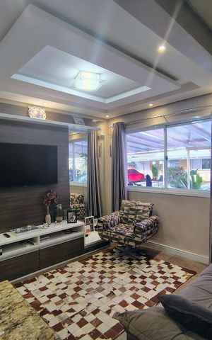 Casa de condomínio à venda com 137m², 3 quartos e 2 vagas