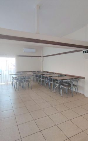 Casa de condomínio à venda com 137m², 3 quartos e 2 vagas