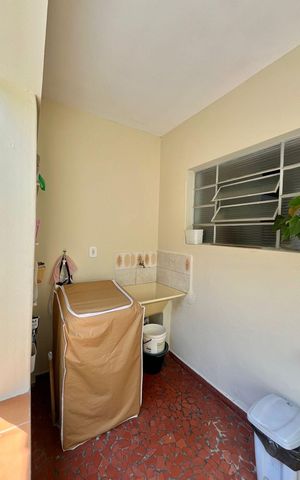 Casa à venda com 141m², 3 quartos e 1 vaga Casa à venda com 141m², 3 quartos e 1 vagaÁrea de Serviço