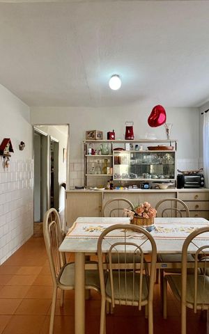 Casa à venda com 141m², 3 quartos e 1 vaga Casa à venda com 141m², 3 quartos e 1 vagaCozinha