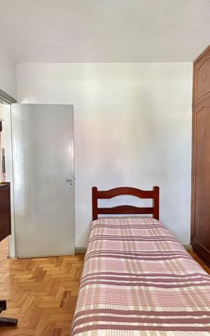 Casa à venda com 141m², 3 quartos e 1 vaga Casa à venda com 141m², 3 quartos e 1 vagaSuíte