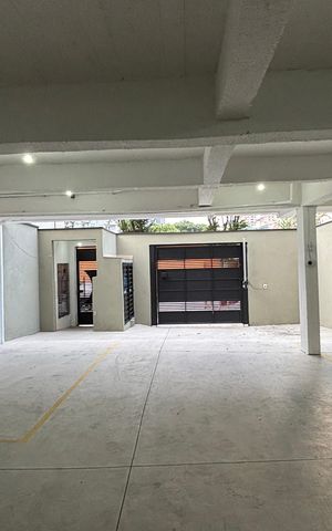 Apartamento à venda com 108m², 2 quartos e 2 vagas Apartamento à venda com 108m², 2 quartos e 2 vagasGaragem
