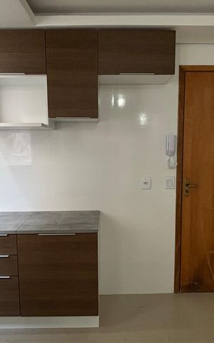 Apartamento à venda com 108m², 2 quartos e 2 vagas Apartamento à venda com 108m², 2 quartos e 2 vagasCozinha