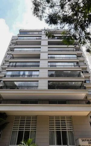 Apartamento à venda com 205m², 4 quartos e 4 vagasFachada