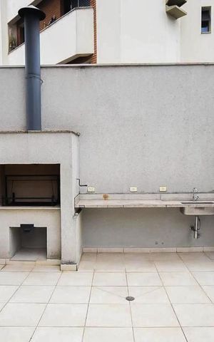 Apartamento à venda com 205m², 4 quartos e 4 vagasChurrasqueira