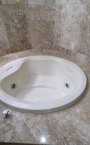 Casa para alugar com 424m², 4 quartos e 5 vagasBanheiro do Quarto 3