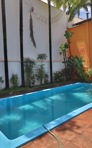 Casa para alugar com 424m², 4 quartos e 5 vagasPiscina