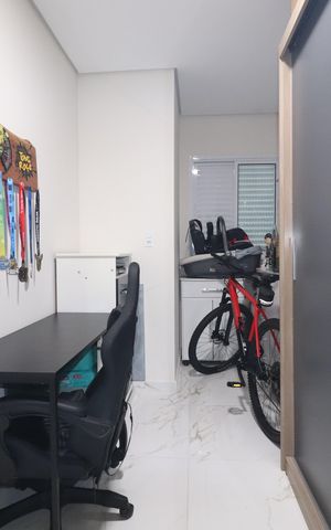 Apartamento à venda com 65m², 2 quartos e 2 vagasQuarto 2