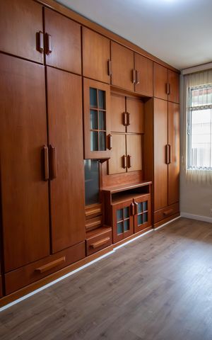 Casa de condomínio à venda com 113m², 2 quartos e 1 vaga Casa de condomínio à venda com 113m², 2 quartos e 1 vagaCloset da suíte