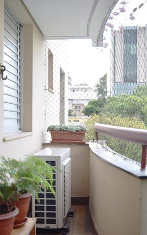 Apartamento à venda com 93m², 3 quartos e 2 vagasVaranda