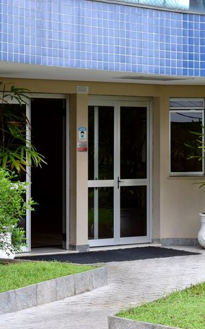 Apartamento à venda com 93m², 3 quartos e 2 vagasEntrada edifício