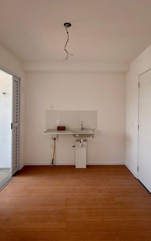 Apartamento à venda com 28m², 2 quartos e sem vaga Apartamento à venda com 28m², 2 quartos e sem vagaSala