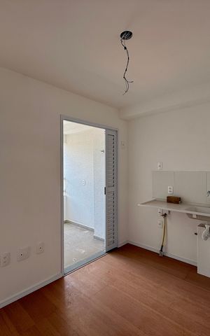 Apartamento à venda com 28m², 2 quartos e sem vaga Apartamento à venda com 28m², 2 quartos e sem vagaSala