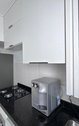 Apartamento para alugar com 50m², 2 quartos e 1 vaga Apartamento para alugar com 50m², 2 quartos e 1 vagaCozinha e Área de Serviço