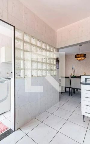 Casa à venda com 217m², 3 quartos e 4 vagasCozinha
