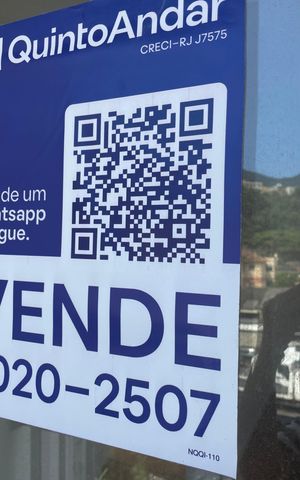 Apartamento à venda com 44m², 2 quartos e 1 vaga Apartamento à venda com 44m², 2 quartos e 1 vagaPlaquinha