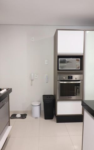 Apartamento à venda com 106m², 3 quartos e 2 vagasCozinha 
