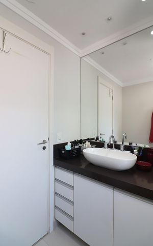 Apartamento à venda com 106m², 3 quartos e 2 vagasQuarto 1 - Suíte Banheiro 