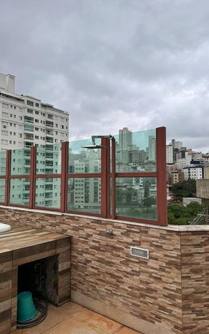 Apartamento à venda com 200m², 3 quartos e 2 vagas Apartamento à venda com 200m², 3 quartos e 2 vagasÁrea externa