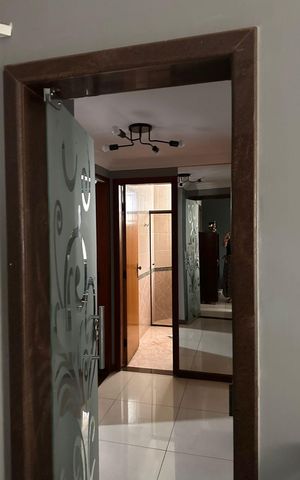 Apartamento à venda com 200m², 3 quartos e 2 vagas Apartamento à venda com 200m², 3 quartos e 2 vagasBanheiro