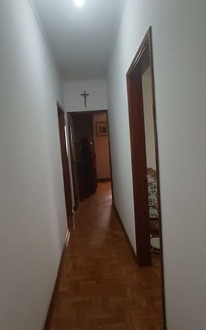 Casa à venda com 246m², 3 quartos e 2 vagas