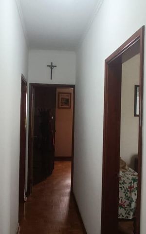 Casa à venda com 246m², 3 quartos e 2 vagas