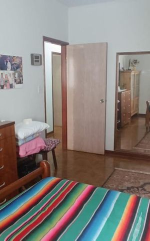 Casa à venda com 246m², 3 quartos e 2 vagas