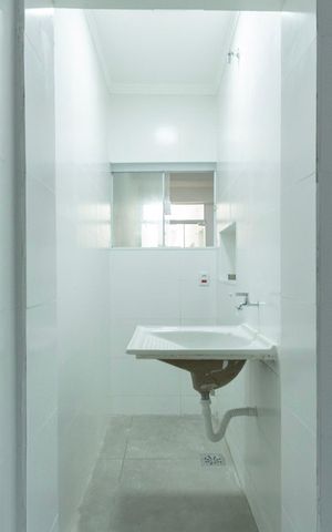 Casa para alugar com 288m², 2 quartos e 2 vagas Casa para alugar com 288m², 2 quartos e 2 vagasÁrea de Serviço Piso Inferior