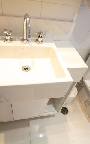 Apartamento à venda com 103m², 3 quartos e 2 vagasBanheiro