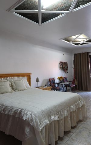 Casa à venda com 375m², 3 quartos e 2 vagasSuíte