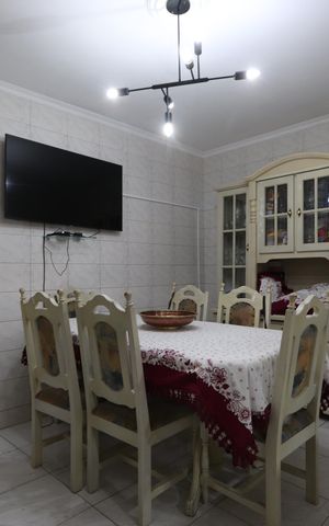 Casa à venda com 375m², 3 quartos e 2 vagasCopa