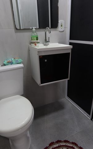 Casa à venda com 375m², 3 quartos e 2 vagasBanheiro 3