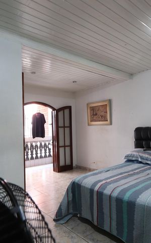 Casa à venda com 375m², 3 quartos e 2 vagasSuíte 2