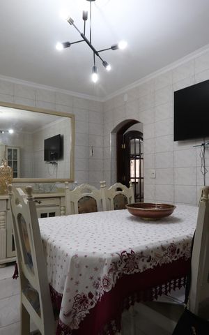 Casa à venda com 375m², 3 quartos e 2 vagasCopa