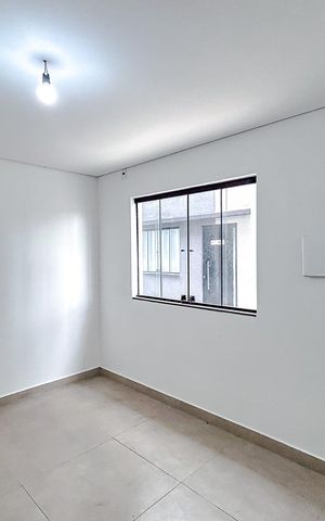 Casa de condomínio à venda com 115m², 3 quartos e 2 vagasSala