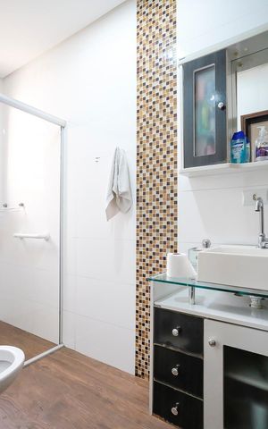 Casa à venda com 295m², 4 quartos e 3 vagasBanheiro da suíte
